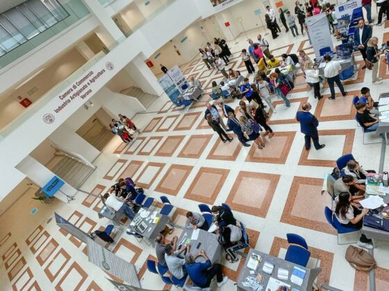 Oggi siamo stati inviati al Salone delle Professioni Verona alla